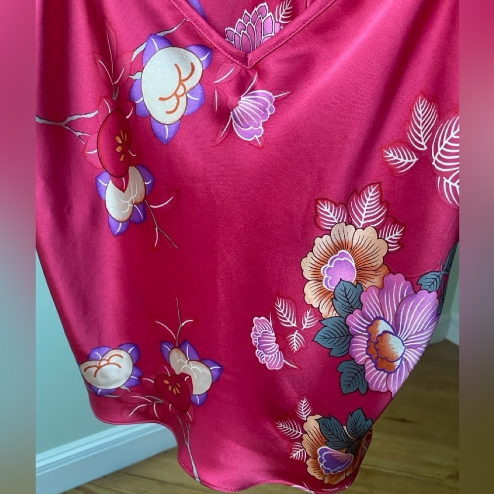 Victoria’s Secret NWT 100% Silk Y2K Gleam Floral Sleep Set | Tank & Shorts | M - Picture 4 of 12